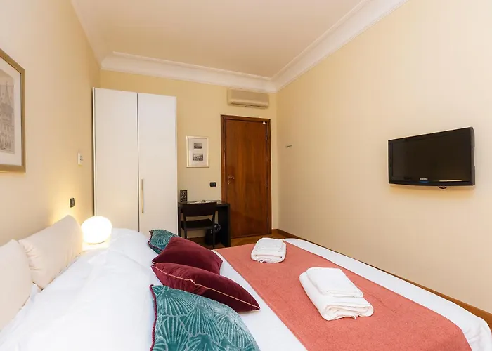 Πανσιόν Timeroma Vatican 4*