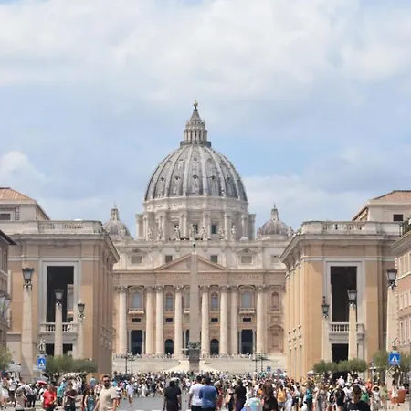 ゲストハウス Timeroma Vatican