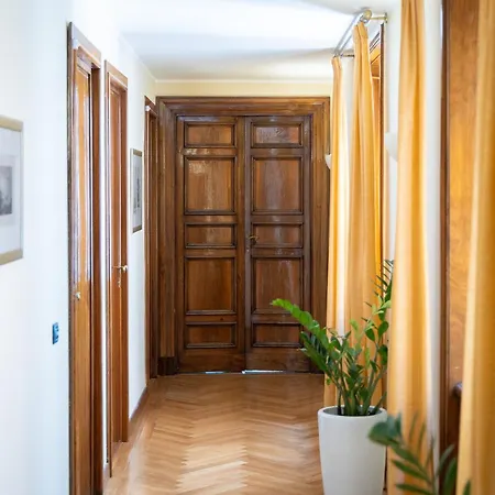 Timeroma Vatican בית הארחה 4*