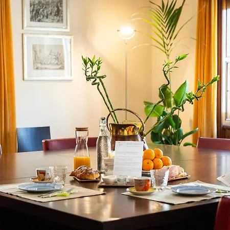 Timeroma Vatican בית הארחה